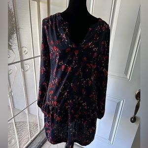 2 for 20 sale! Gently used Abercrombie and fitch long sleeve dress